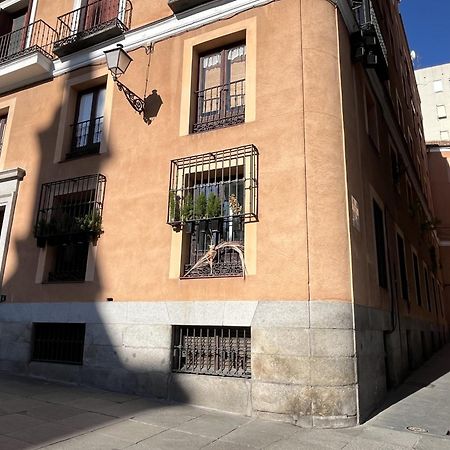 Dplace To Be - Amazing Apartments In Historic Center Madrid Exterior foto