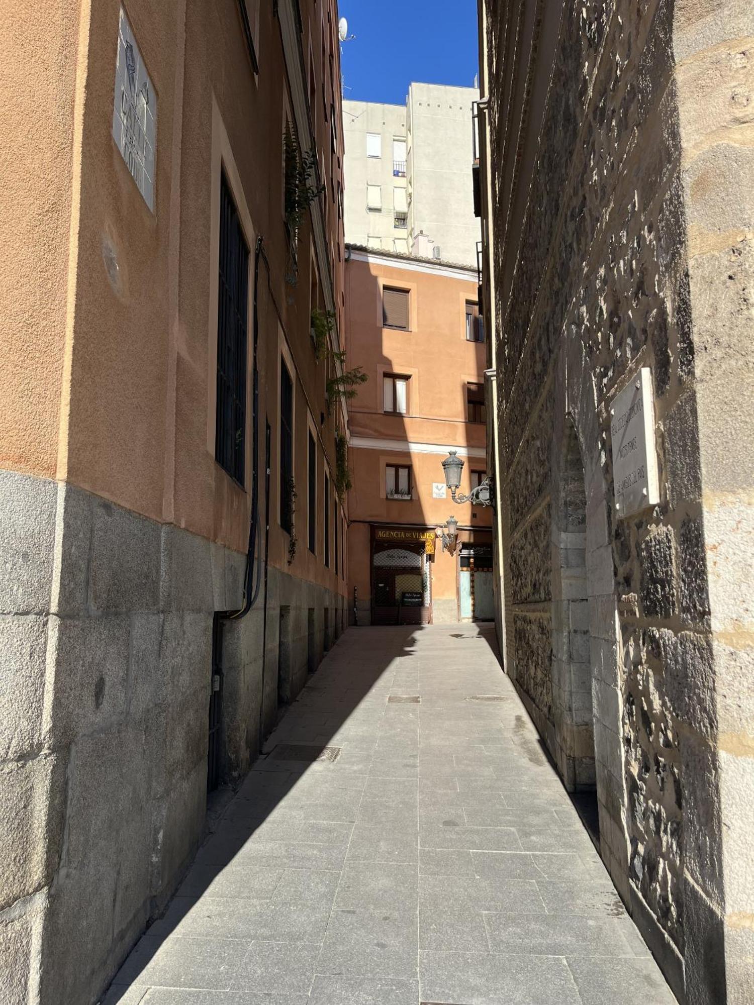 Dplace To Be - Amazing Apartments In Historic Center Madrid Exterior foto